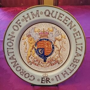VTG Queen Elizabeth II Coronation 1953 Paragon Plate 10 5/8"